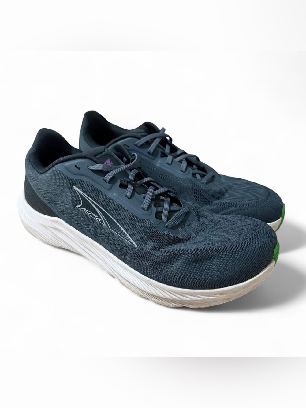 Men’s Altra Rivera 4 Running Shoes Size 9.5